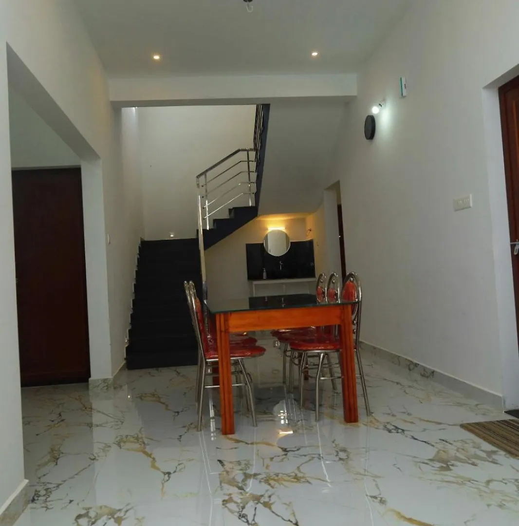 Mountain View Four Bedroom Villa Vagamon